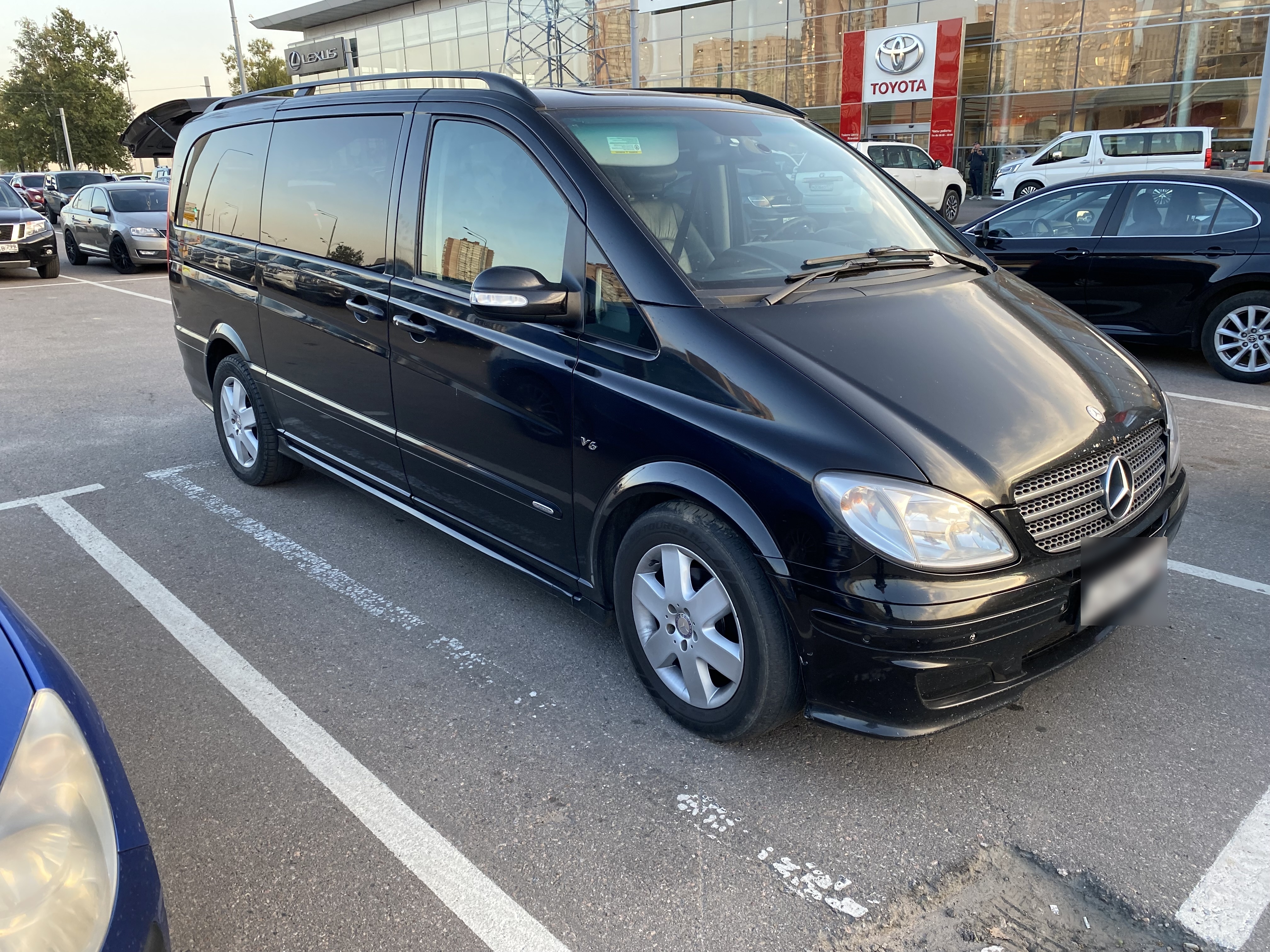 Лот № 229471 Mercedes-Benz Viano