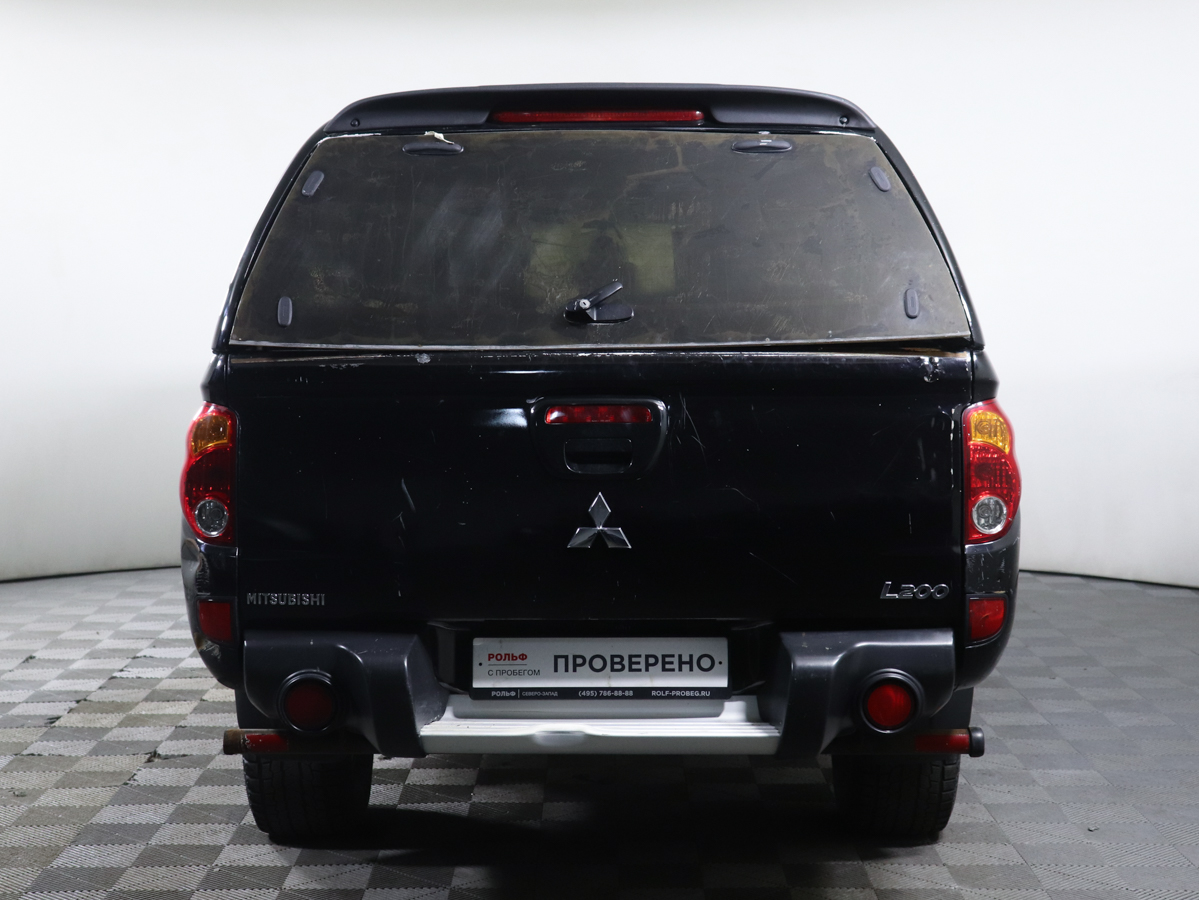 Лот № 229395 Mitsubishi L200