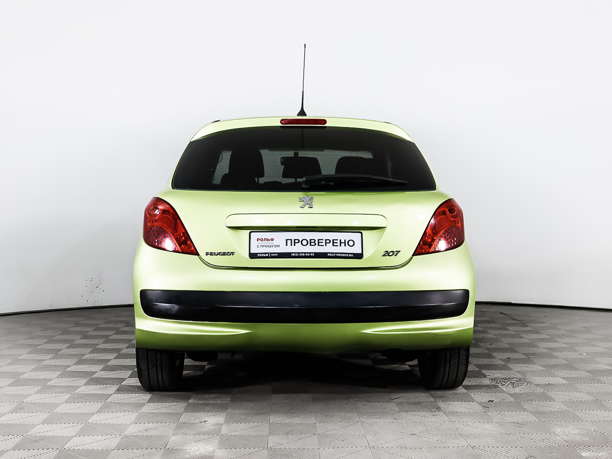 Лот № 232762 Peugeot 207